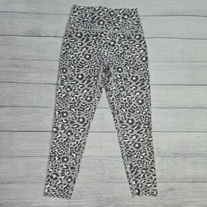 Offline by Aerie 7/8 High Rise Legging Gray/White Leopard Print Size L NWOT
